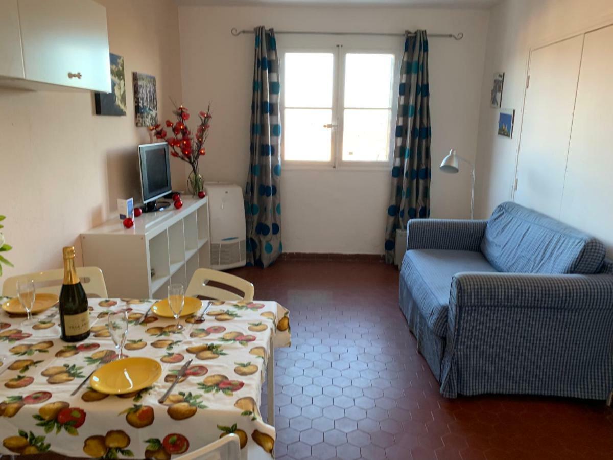 Appartement apart Port Grimaud Marche Extérieur photo